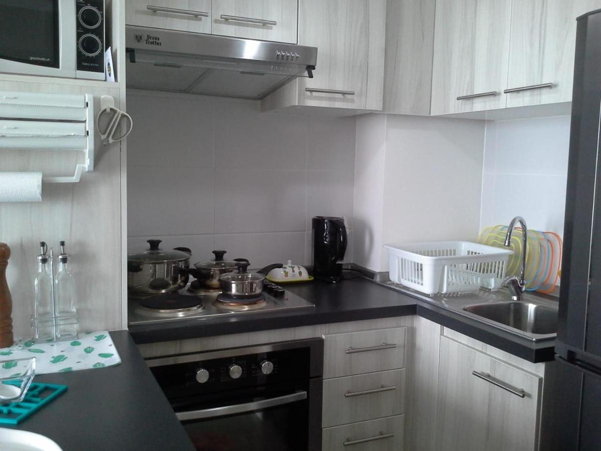 Departamento Acogedor En Sector Residencial De - Minimo 3 Noches Apartamento *